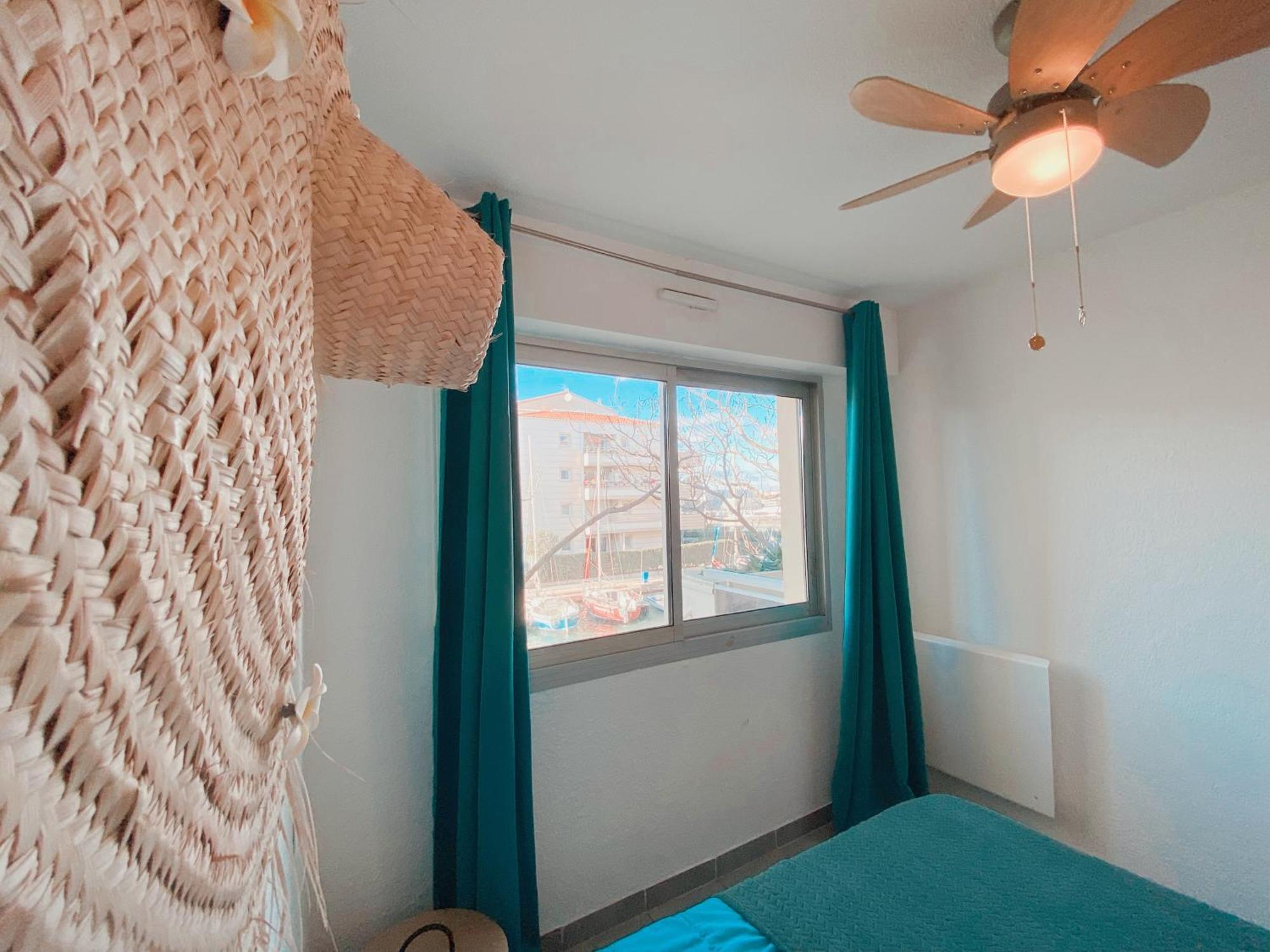 Superbe T2 Au Calme Avec Balcon Sur La Marina - 10 Apartment Canet-en-Roussillon Luaran gambar